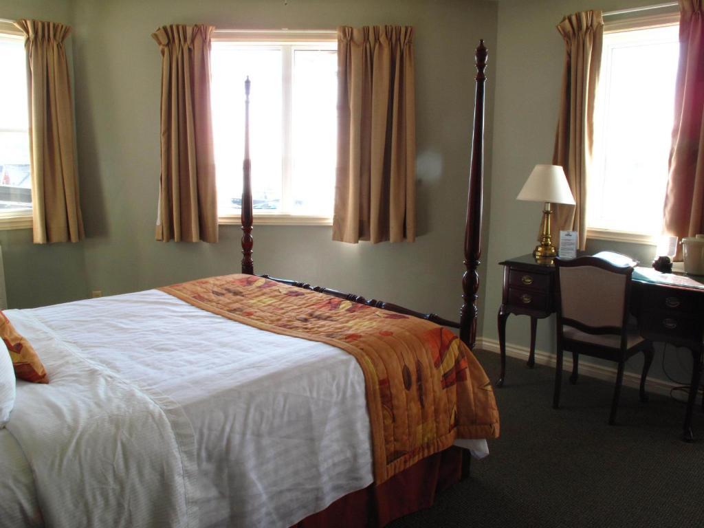 Brigantine Inn Lunenburg Kültér fotó