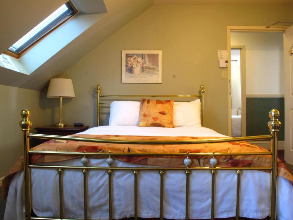 Brigantine Inn Lunenburg Szoba fotó