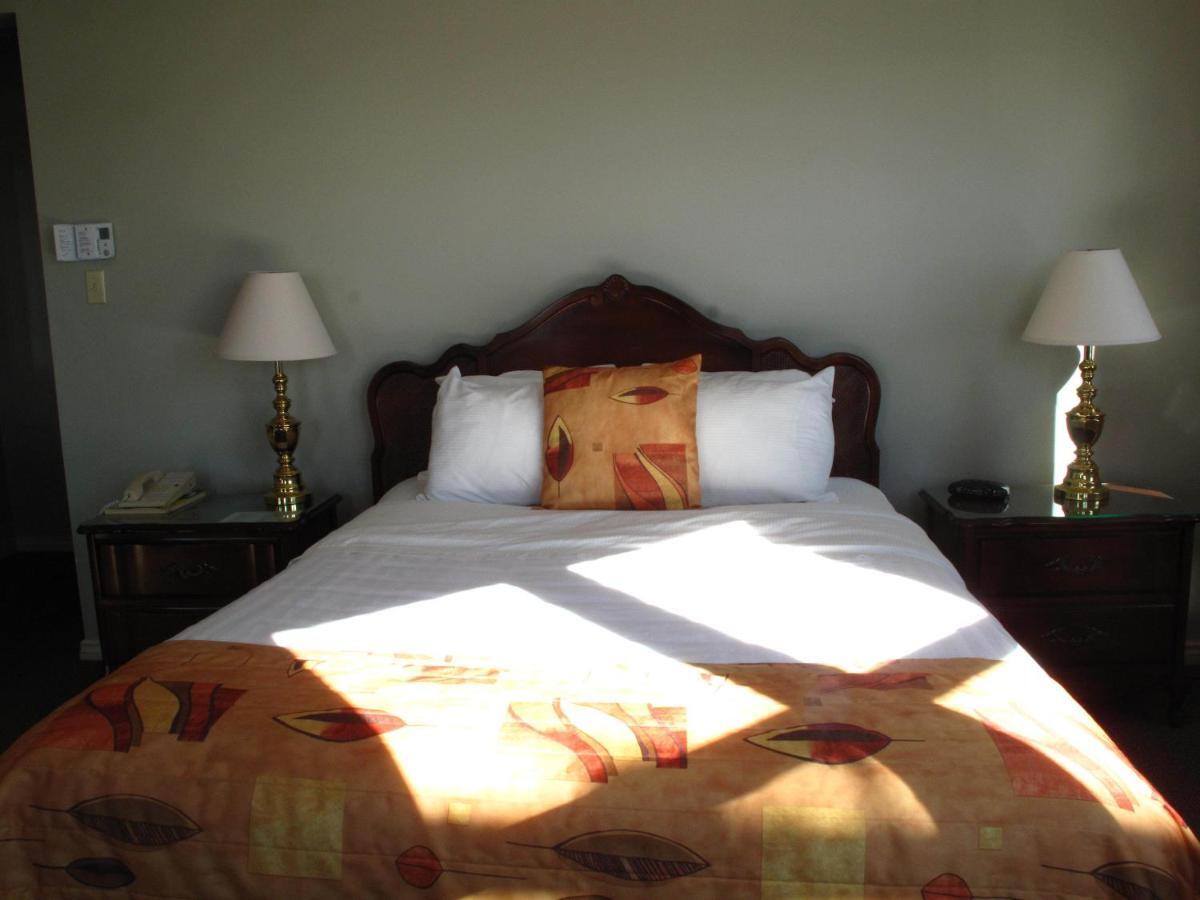 Brigantine Inn Lunenburg Szoba fotó